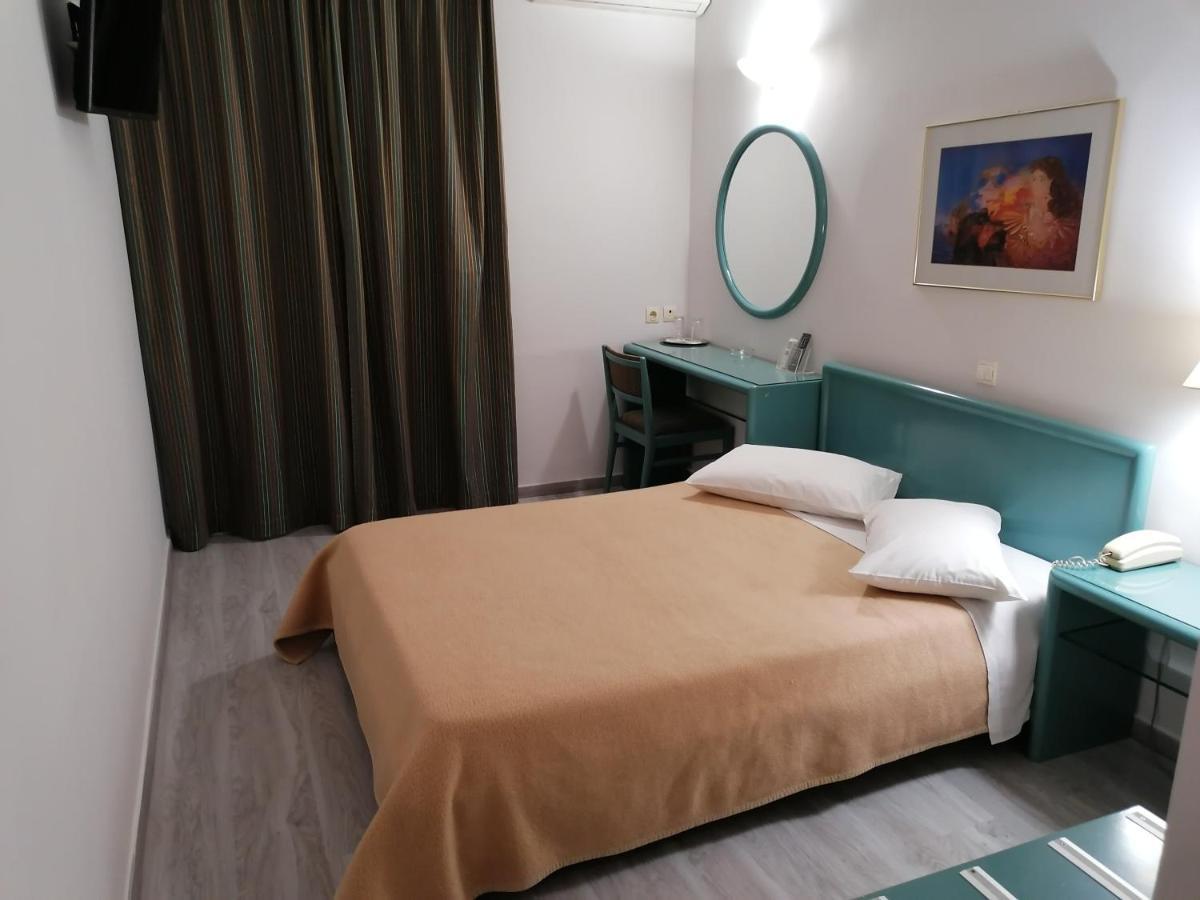 Hotel Galaxias Agrinio Exteriör bild