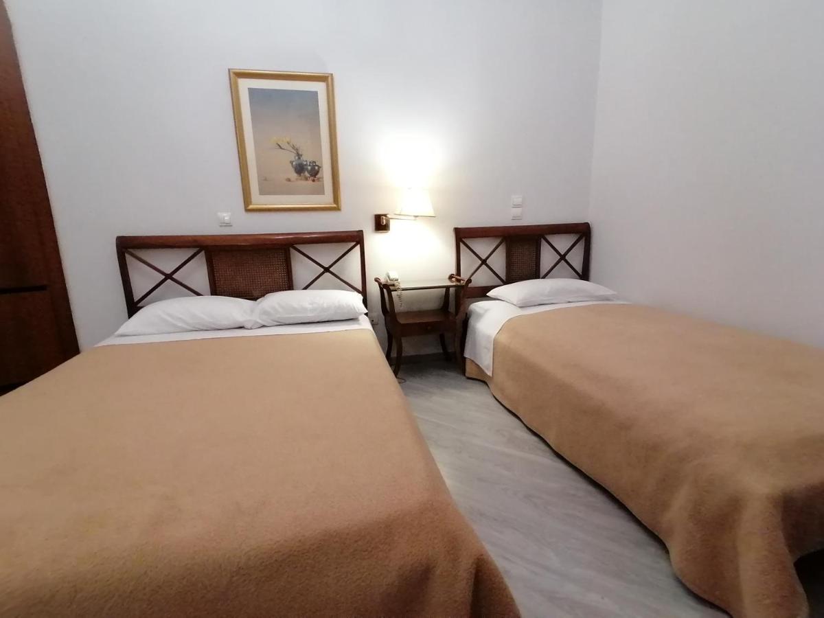 Hotel Galaxias Agrinio Exteriör bild